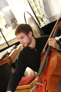 Photo cello + Adrien